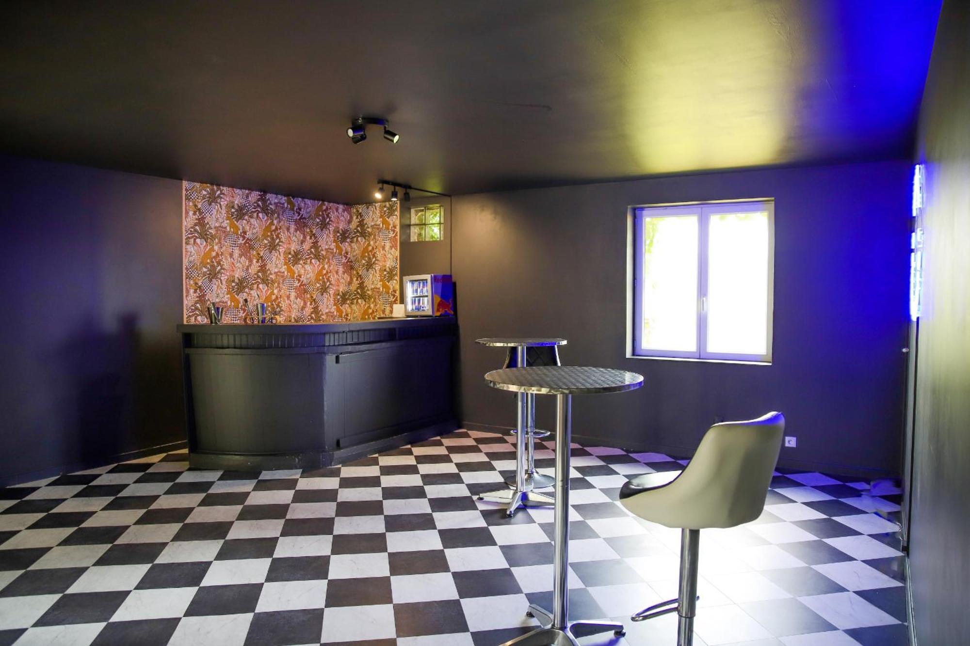 Crazy Villa Champs Corons 61 - Interior Heated Pool - 2H From Paris - 30P Les Menus Buitenkant foto
